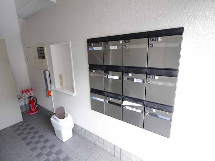 物件外観写真4　(建物設備)