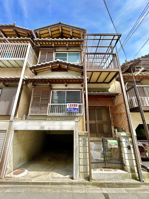 千代田6丁目戸建