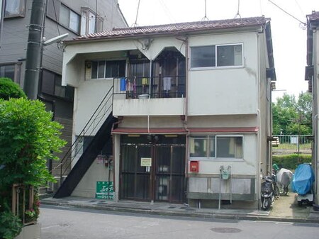 西地文化外観写真