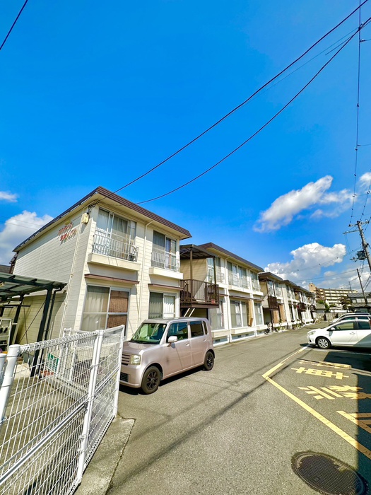 アクティブ貝塚ハイツB棟