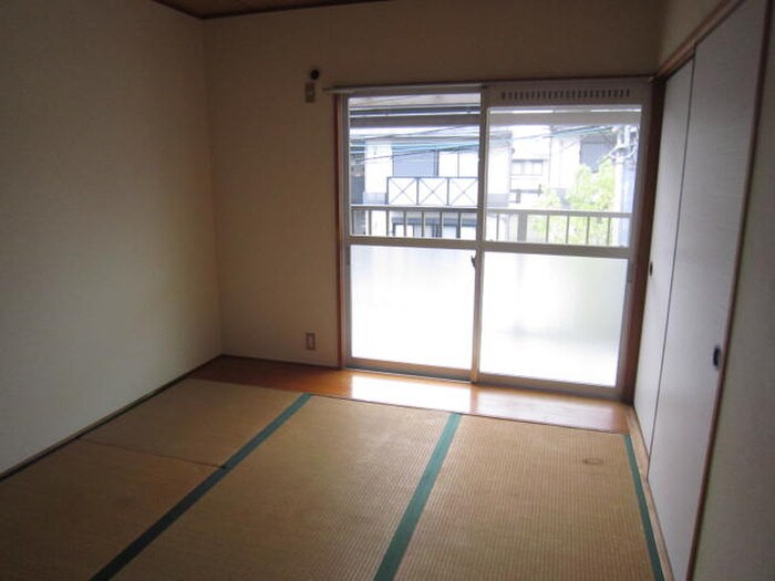 物件内観写真7　(居室)