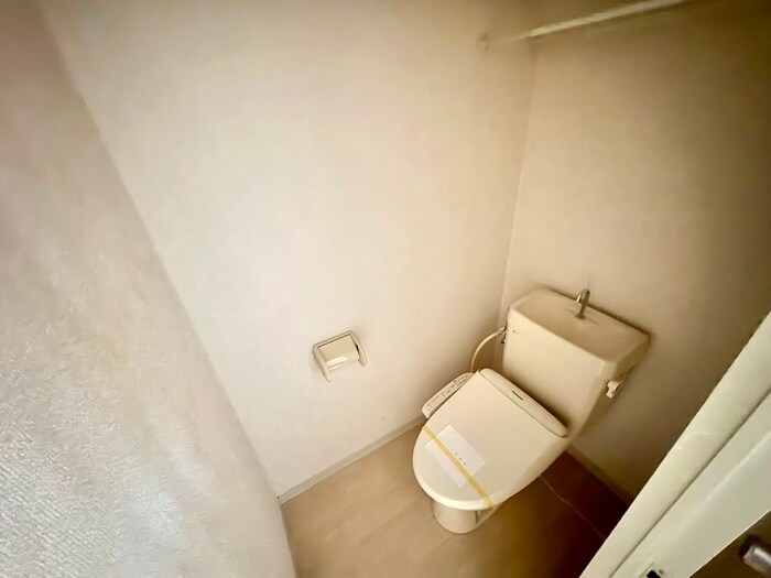 メゾンパシフィック三津屋のトイレ