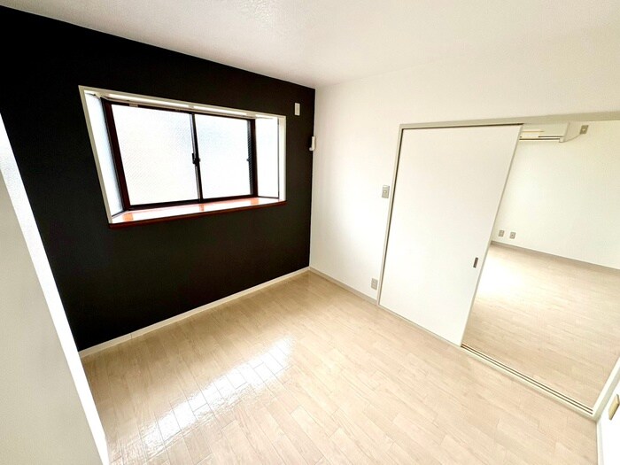 メゾンパシフィック三津屋の居室