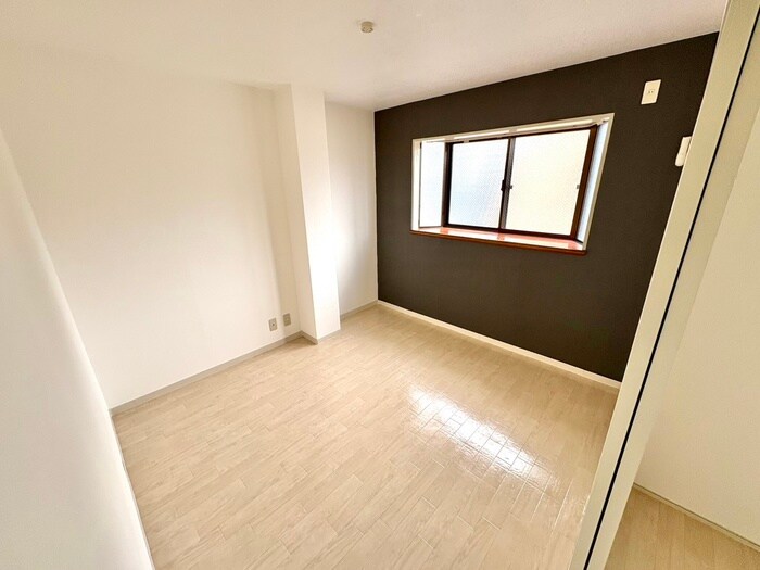 メゾンパシフィック三津屋の居室