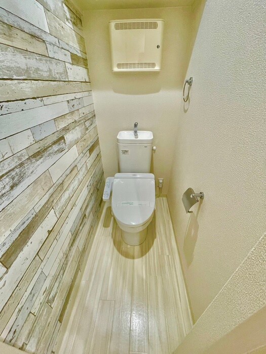 物件内観写真12　(トイレ)