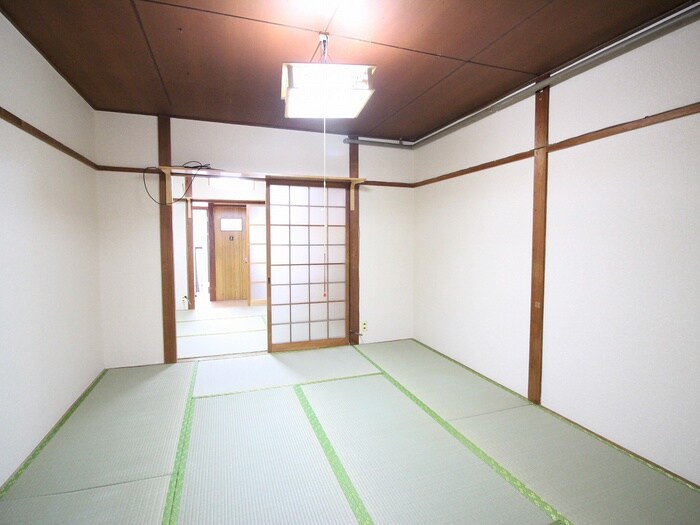 物件内観写真11　(居室)