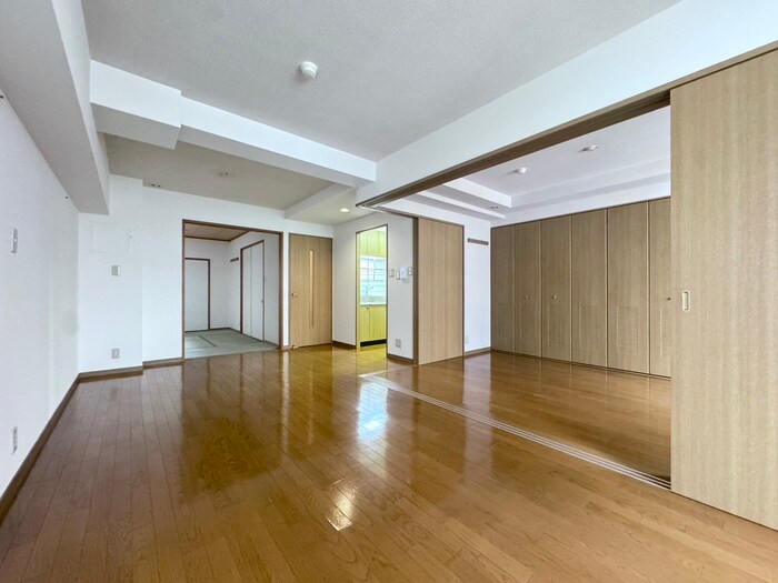 物件内観写真8　(居室)