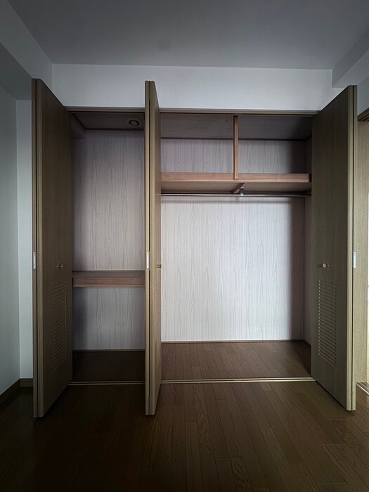 物件内観写真13　(収納)