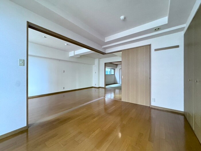 物件内観写真21　(居室)