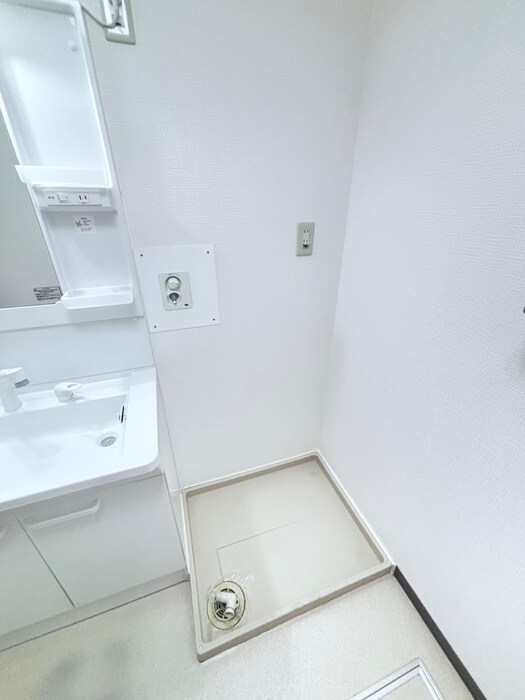 物件内観写真22　(洗濯機置場)