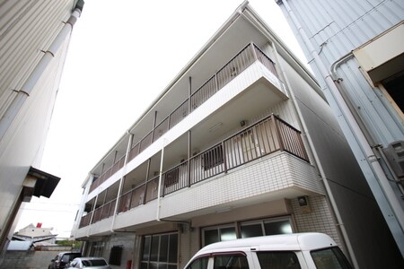マンション瀬川外観写真