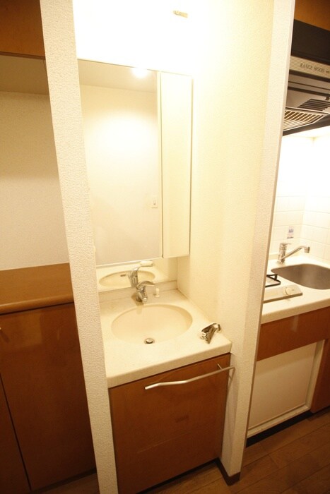 物件内観写真11　(洗面)