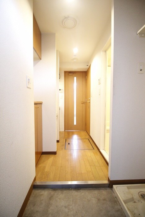 物件内観写真19　(廊下)