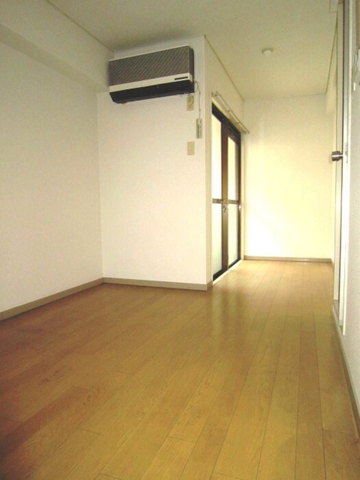 物件内観写真16　(居室)