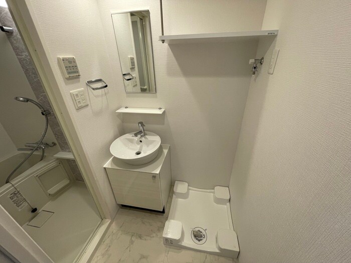 物件内観写真12　(洗面)