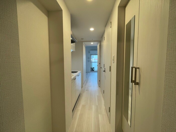 物件内観写真17　(廊下)