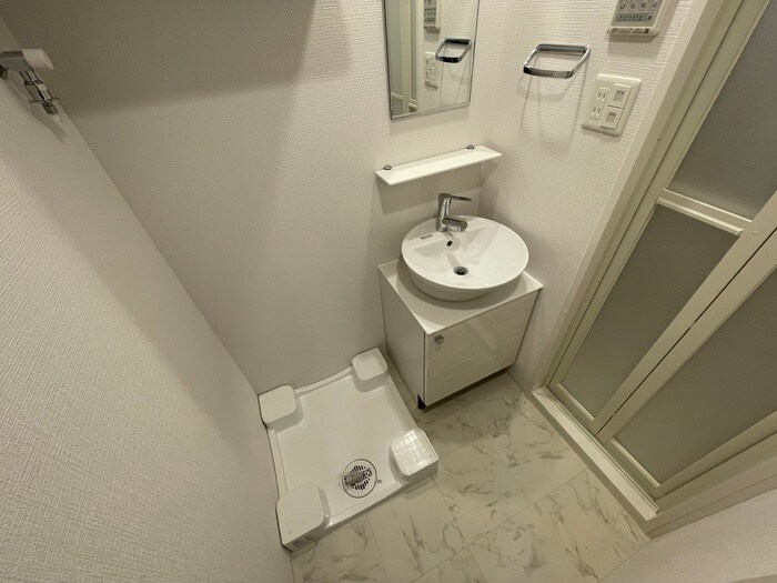 物件内観写真17　(洗濯機置場)