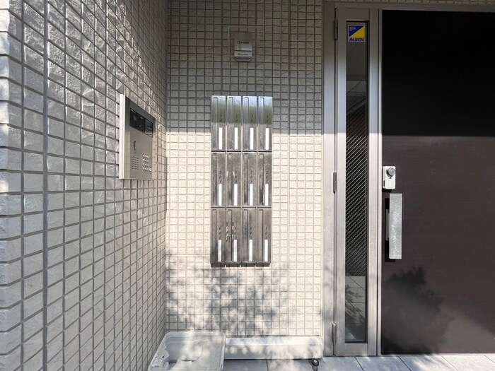 物件外観写真6　(建物設備)