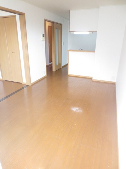 物件内観写真5　(居室)