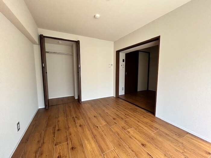 物件内観写真15　(居室)