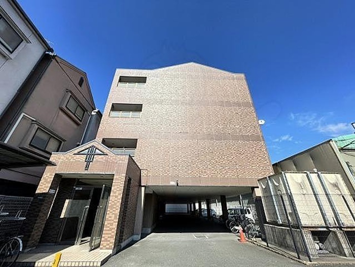 コンフォール深田