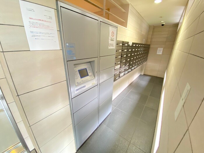 物件外観写真4　(建物設備)