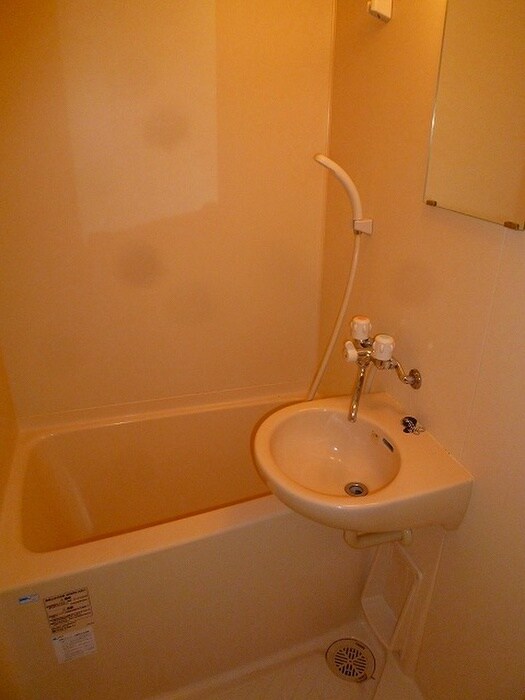 物件内観写真6　(バス／シャワールーム等)