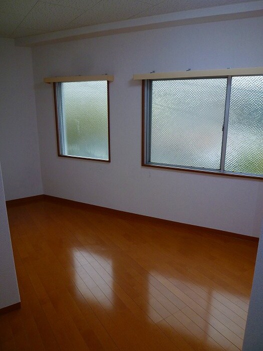 物件内観写真12　(居室)