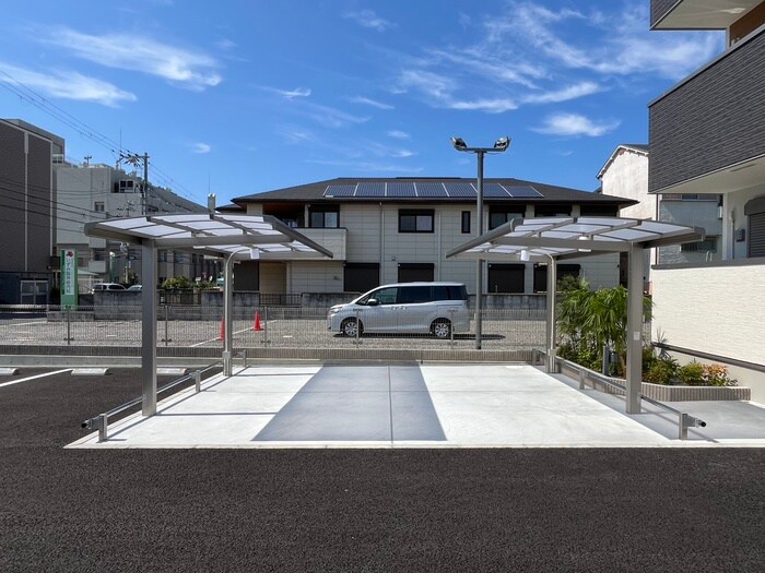 物件外観写真5　(駐輪場)