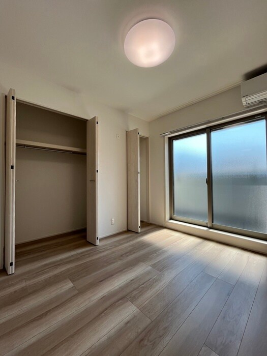 物件内観写真11　(居室)