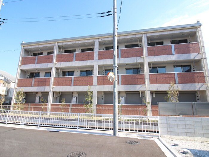 物件外観写真2　(外観写真)