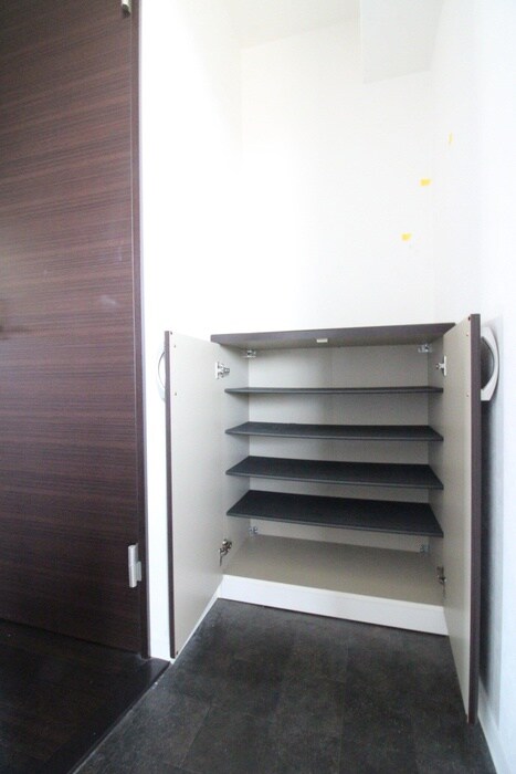 物件内観写真17　(靴箱)