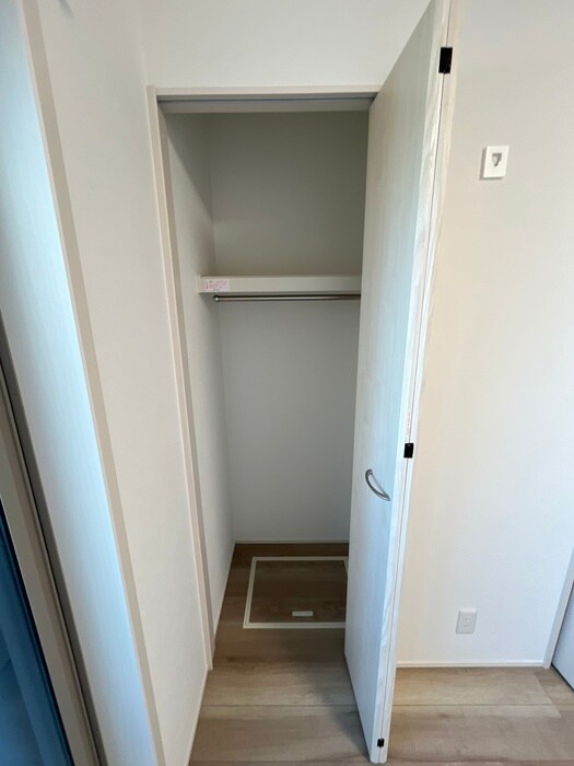 物件内観写真17　(収納)