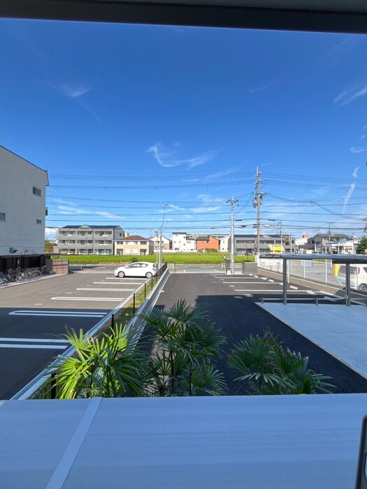物件内観写真18　(室内からの展望)