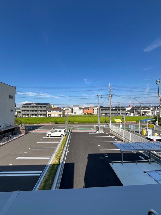 物件内観写真19　(室内からの展望)