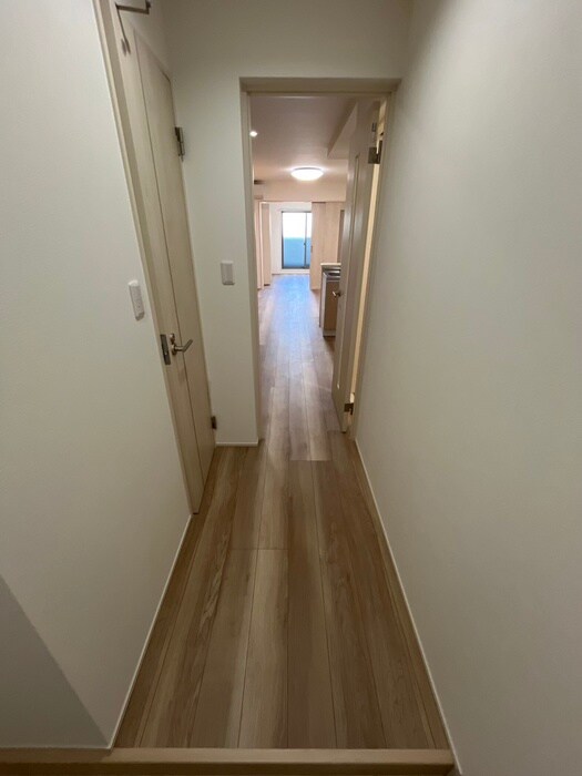 物件内観写真22　(廊下)