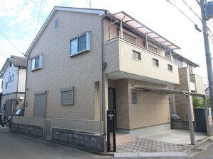 西島貸家外観写真
