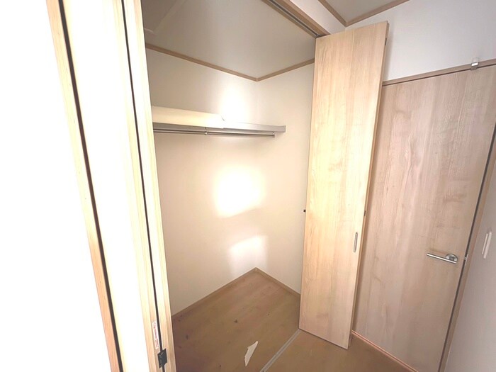 物件内観写真14　(収納)
