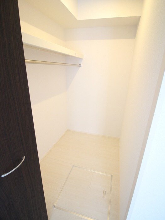 物件内観写真9　(収納)