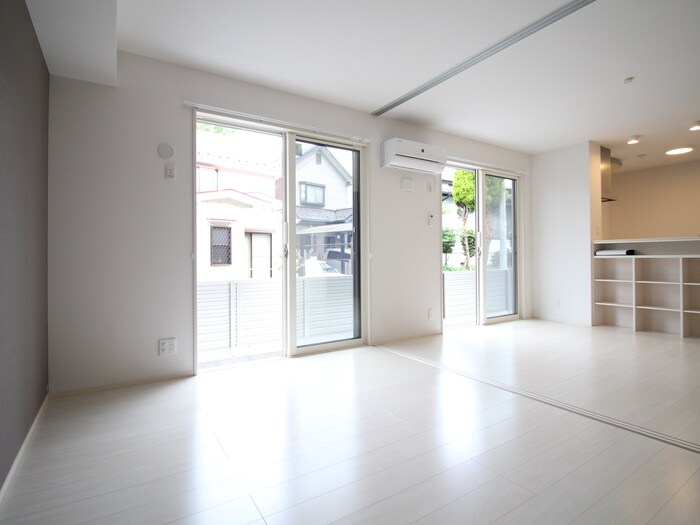 物件内観写真10　(居室)