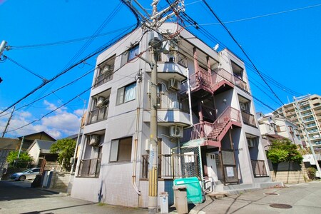 プレミール千里丘外観写真