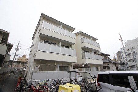 堤マンション外観写真