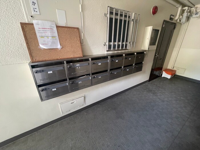 物件外観写真6　(建物設備)