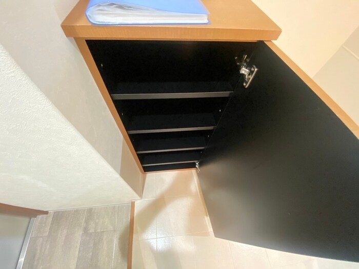 物件内観写真20　(靴箱)