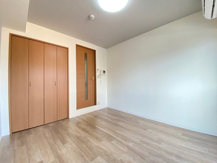 物件内観写真21　(居室)