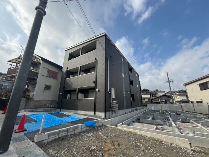 物件外観写真1　(外観写真)