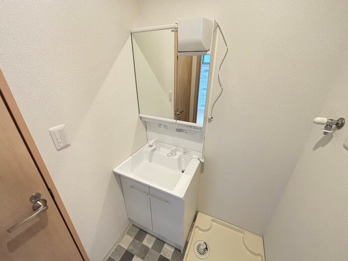 物件内観写真13　(洗面)