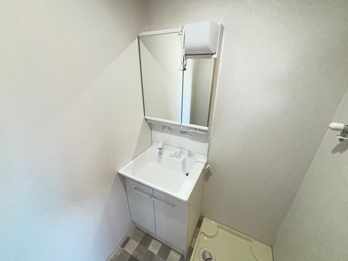 物件内観写真13　(洗面)