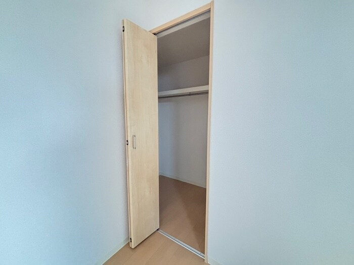 物件内観写真14　(収納)