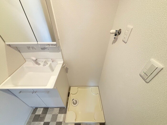 物件内観写真20　(洗濯機置場)